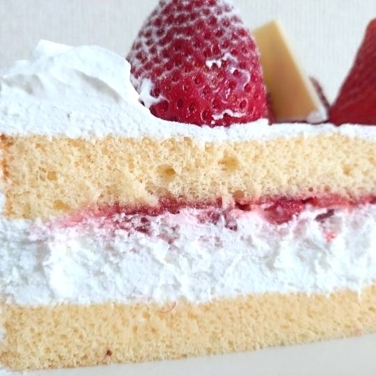 ホリデーストロベリーケーキ 6号（2025年）