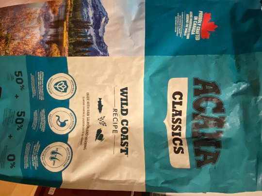 ドッグフード　アカナ