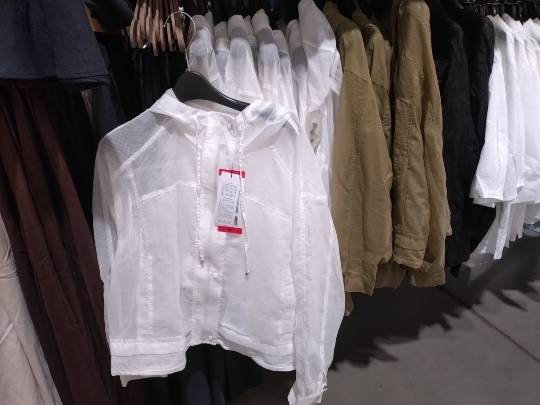 4月10日(金曜日) 千葉ニュータウン倉庫店|スコーン目当てに行きましたが、今日も無し...